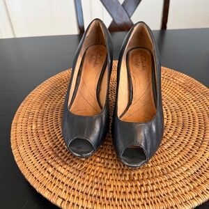 Clarks Indigo Womens Black Leather Peep Toe Platform Pumps Heels